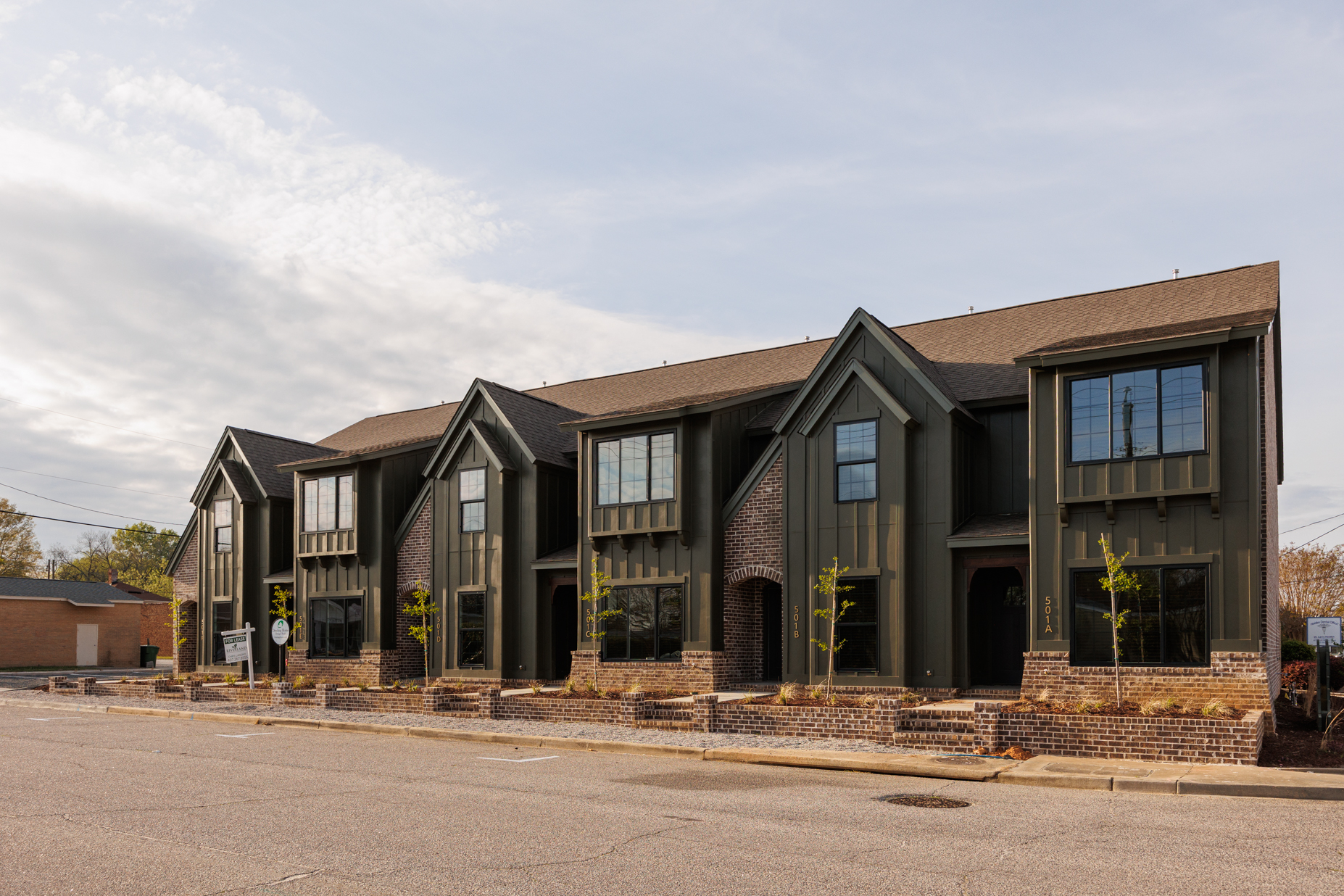 501 West Cheves Street - D
